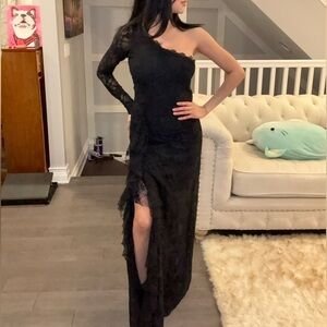 bebe Black One-Shoulder Lace Dress